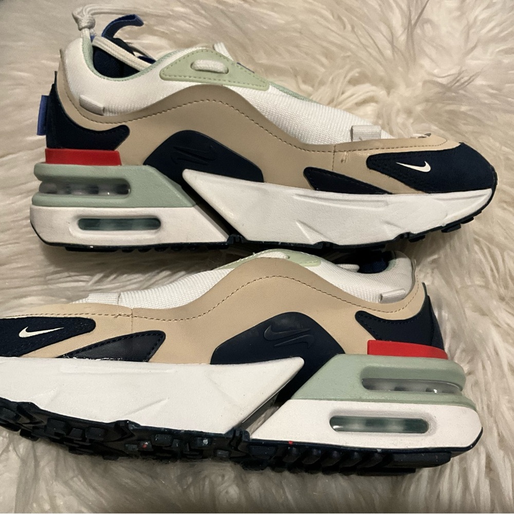 Nike Athletic Shoes in Navy, Beige, and White